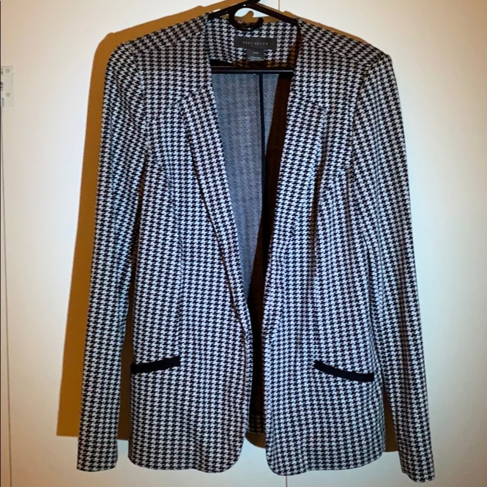 Blazer Houndstooth Pattern Size: Large - image 2
